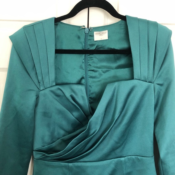 Miss Circle Teal Faye Long Sleeve Satin Dress Size M - Picture 3 of 8